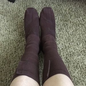 Tom’s Bandage Boots